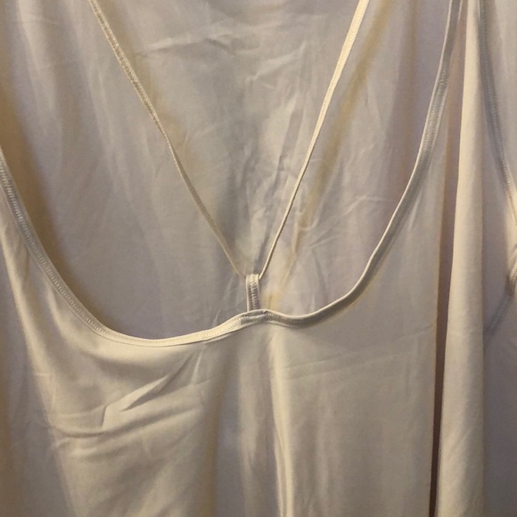 Lululemon Let it Slip tank NWT - Picture 5 of 5